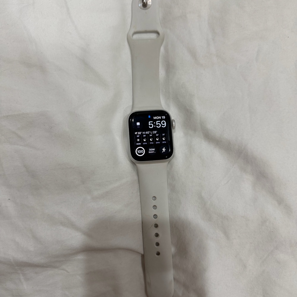 Apple Watch SE 3 Silver